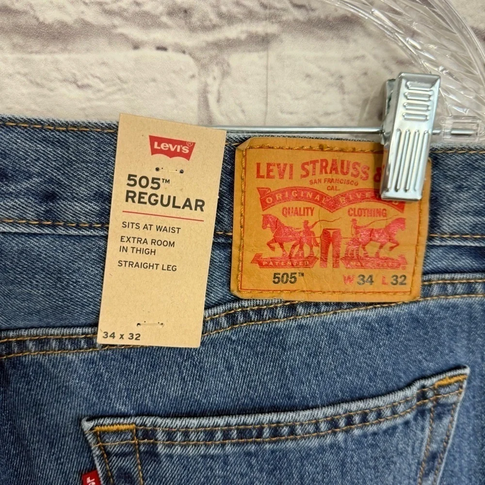 Levi’s 505 mens regular fit jeans nwt 34 x 32 straight leg 34x32